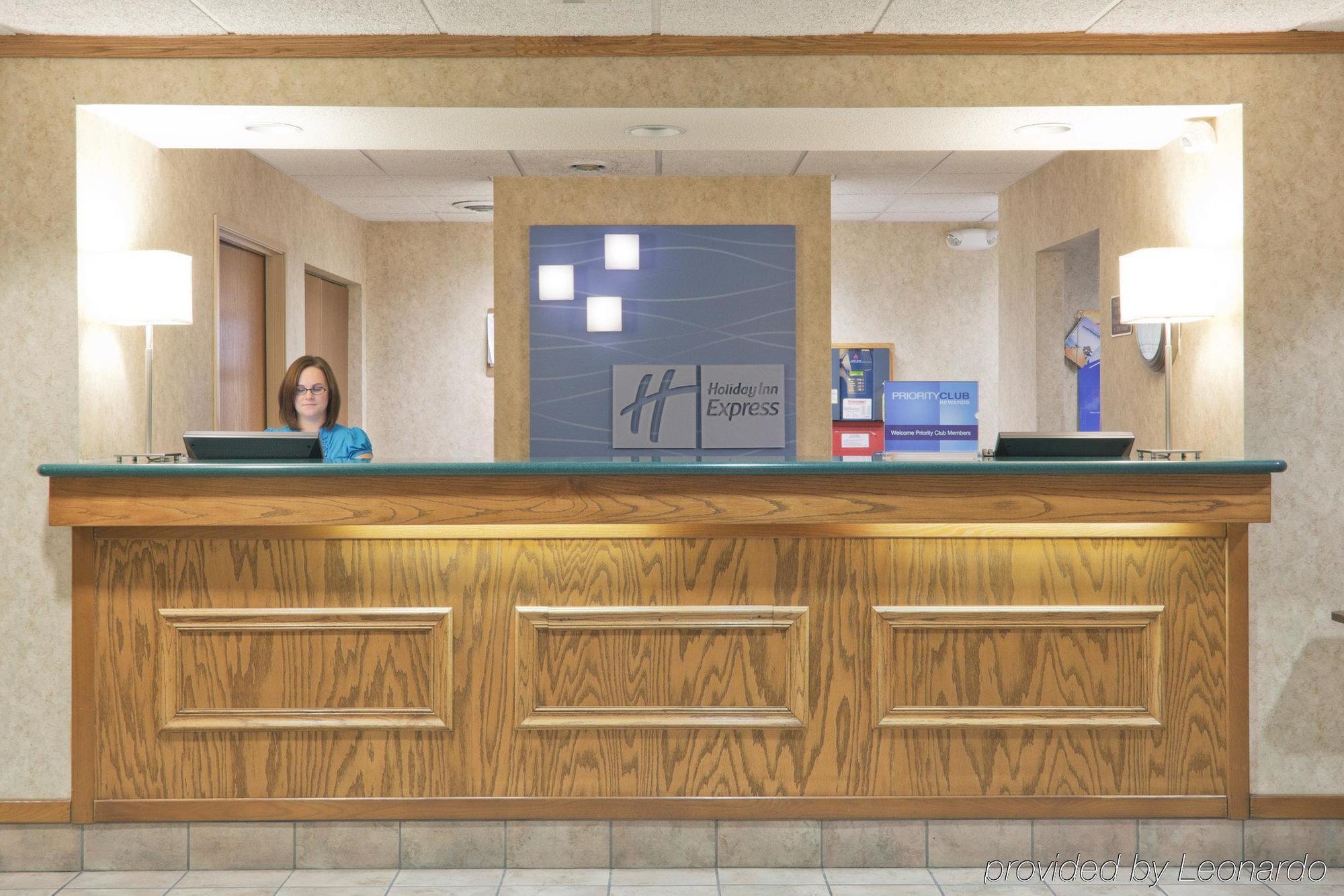 Holiday Inn Express Adrian By Ihg Interior foto